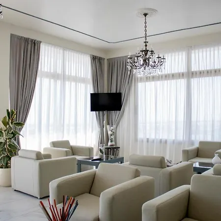 Apollonia Sea View & Pool Отель Лидо-ди-Савио