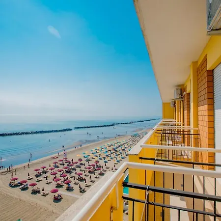 Apollonia Sea View & Pool 3* Lido di Savio