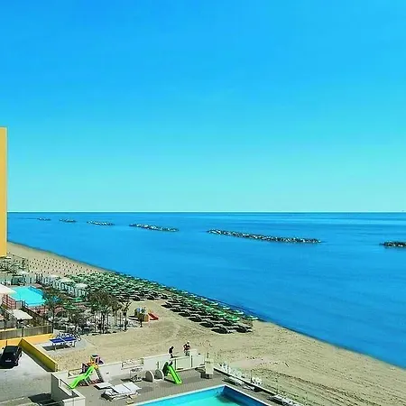 Apollonia Sea View & Pool Lido Di Savio