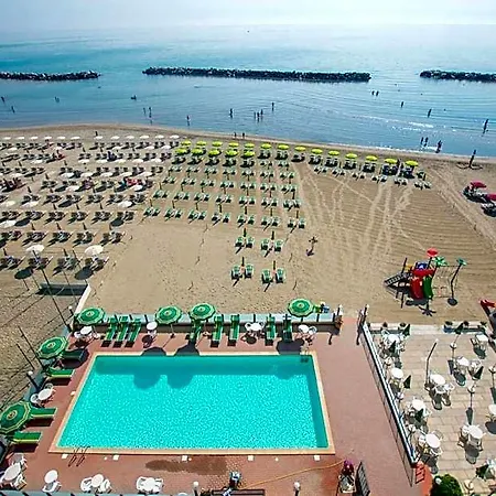 Apollonia Sea View & Pool 3* Lido Di Savio