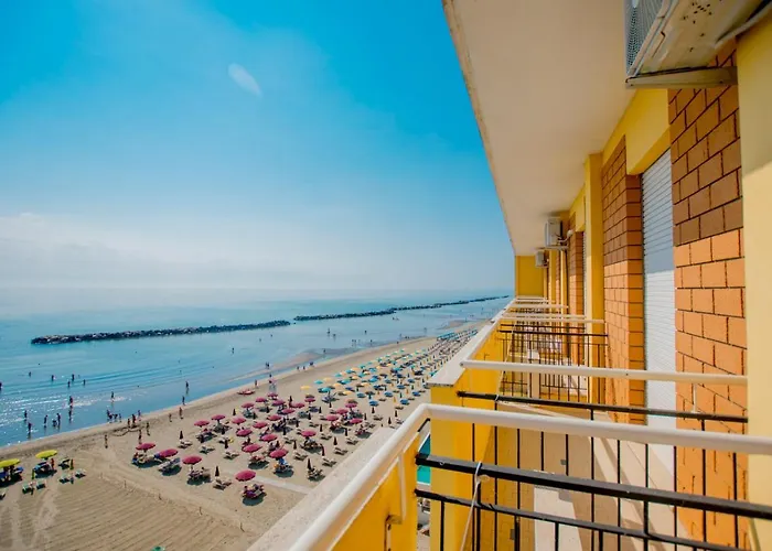 Apollonia Sea View & Beach Pool 3* Lido di Savio
