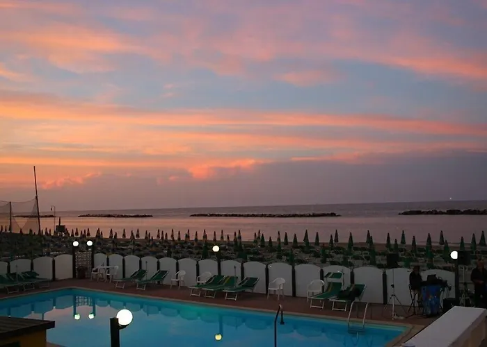 Szálloda Apollonia Sea View & Beach Pool Lido di Savio